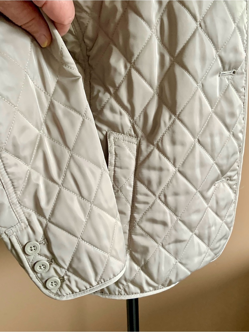 Della Spiga Italy quilted jacket - Picture 6 of 8